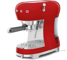 Рожковая кофеварка Smeg ECF02RDEU